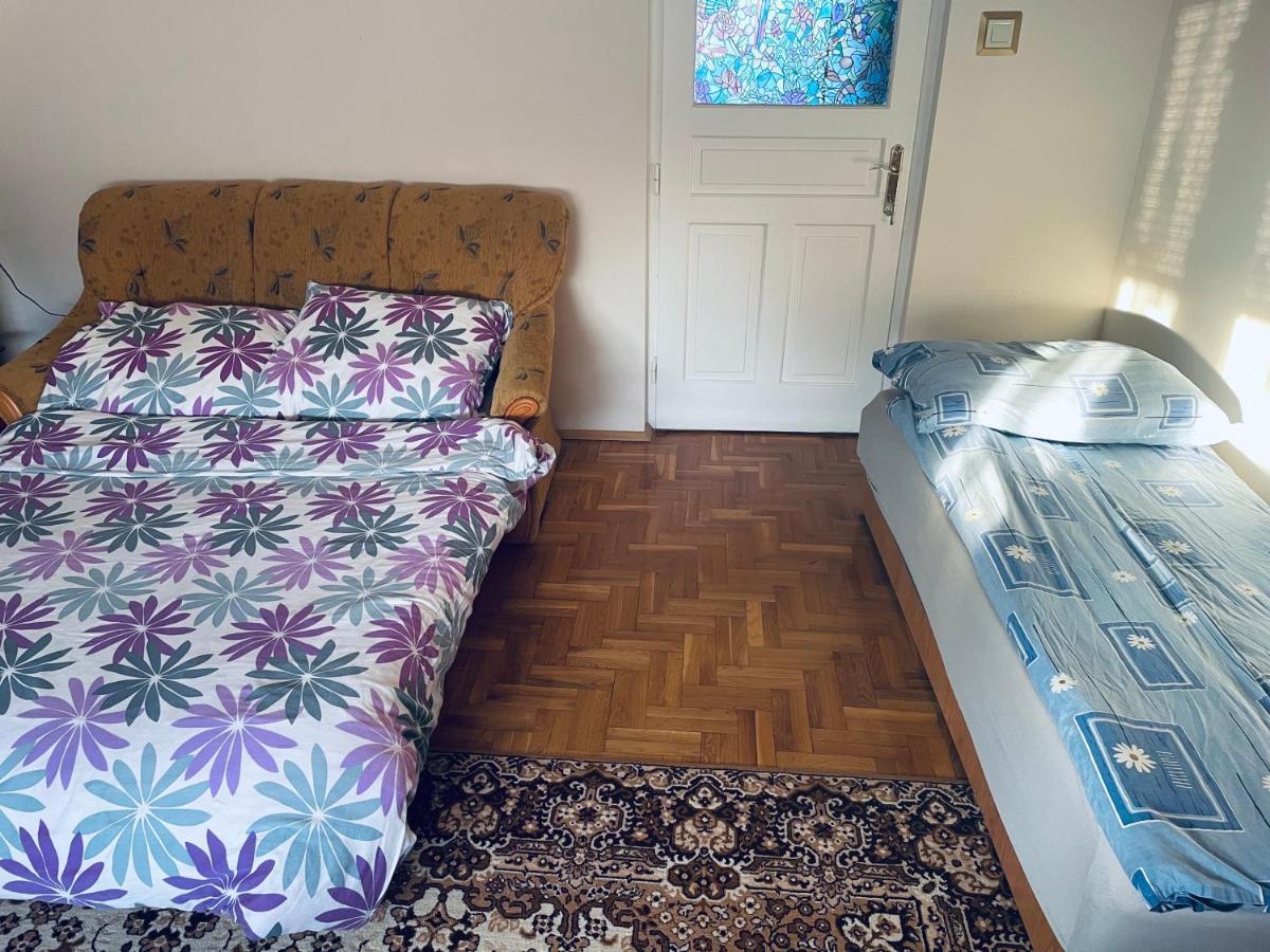 Törpi Vendégház Halmaj Exterior foto